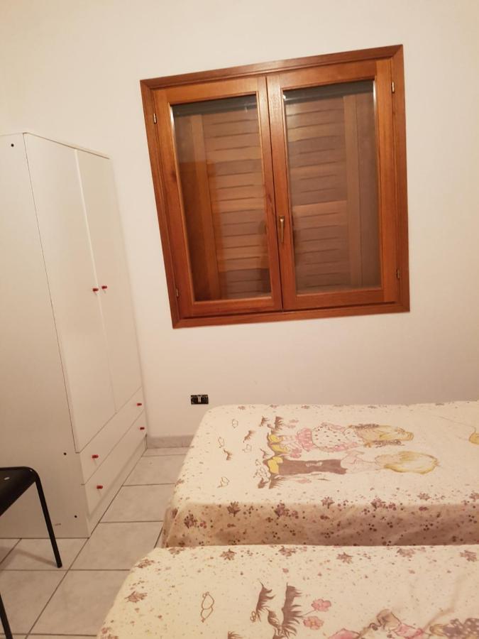 San Teodoro Centro Villa ภายนอก รูปภาพ