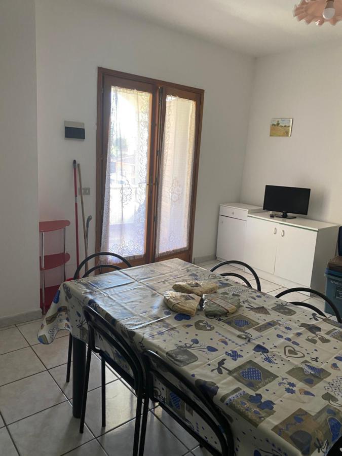 San Teodoro Centro Villa ภายนอก รูปภาพ